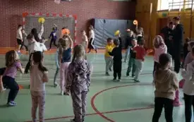 Galeria aktualności Miejsce sportu i rekreacji dla dzieci i młodzieży w Markuszowej &ndash; rozbudowa placu zabaw przy Szkole Podstawowej w Markuszowej wraz z organizacją pikniku  7